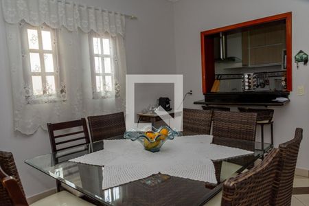 Casa para alugar com 280m², 3 quartos e 4 vagasSala de jantar