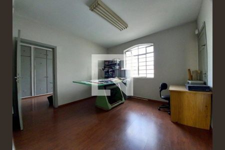 Casa à venda com 450m², 10 quartos e 3 vagas