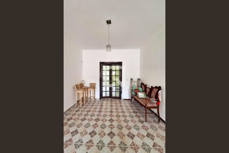 Sala de casa à venda com 3 quartos, 90m² em Serra Grande, Niterói