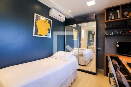 Apartamento à venda com 211m², 4 quartos e 2 vagasQuarto 1