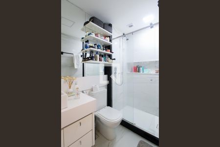 Apartamento à venda com 211m², 4 quartos e 2 vagasBanheiro da Suíte 2