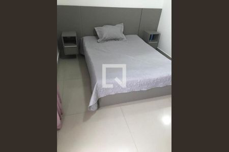 Casa à venda com 2 quartos, 125m² em Jardim Maria Luiza, São Paulo