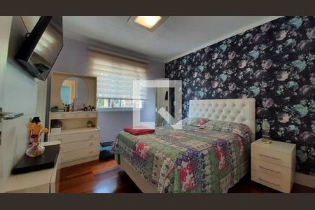 Casa à venda com 4 quartos, 297m² em Vila Sonia, São Paulo