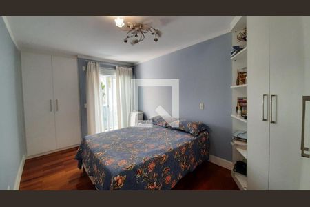 Casa à venda com 4 quartos, 297m² em Vila Sonia, São Paulo