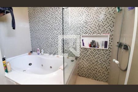 Casa à venda com 4 quartos, 297m² em Vila Sonia, São Paulo