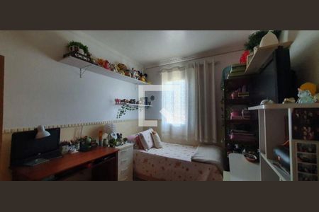 Apartamento à venda com 2 quartos, 55m² em Jardim Cláudia, São Paulo