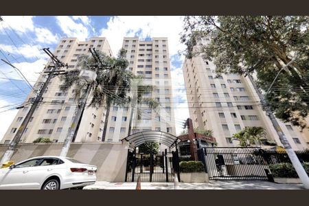 Apartamento à venda com 2 quartos, 55m² em Jardim Cláudia, São Paulo