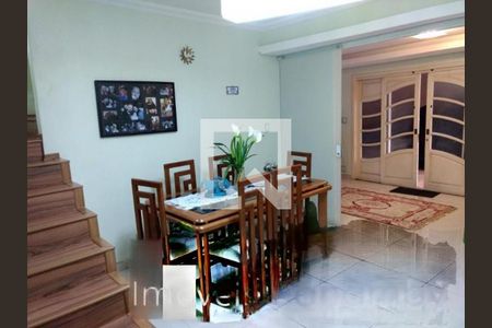 Casa à venda com 4 quartos, 330m² em Bosque da Saúde, São Paulo