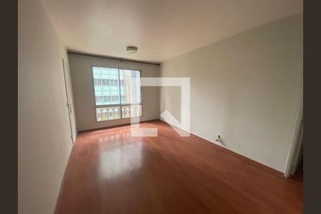 Apartamento para alugar com 3 quartos, 80m² em Cerqueira César, São Paulo
