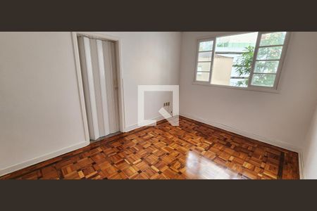 Sala de apartamento para alugar com 2 quartos, 70m² em Gonzaga, Santos
