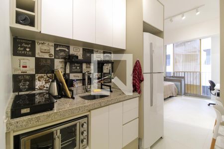 Cozinha de kitnet/studio à venda com 1 quarto, 35m² em Sumarezinho, São Paulo