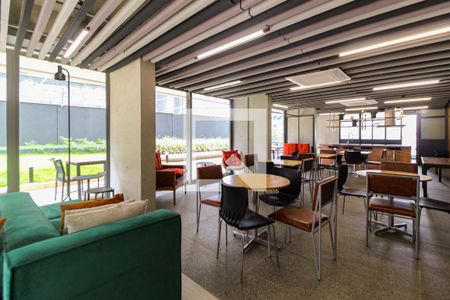 Studio à venda com 35m², 1 quarto e sem vagaÁrea comum - Salão de festas