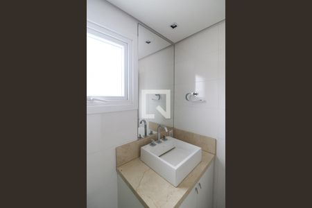 Casa à venda com 400m², 4 quartos e 4 vagasBanheiro 2