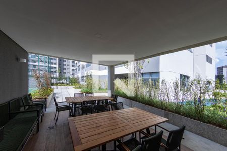 Apartamento para alugar com 73m², 2 quartos e 1 vagaÁrea comum