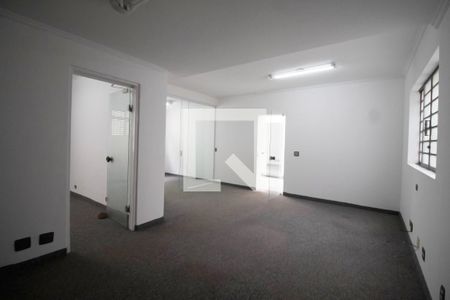Quarto 1 de casa para alugar com 4 quartos, 300m² em Pinheiros, São Paulo