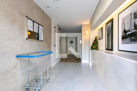 Apartamento para alugar com 41m², 2 quartos e 1 vaga Apartamento para alugar com 41m², 2 quartos e 1 vagaHall de Entrada