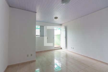 Casa à venda com 190m², 3 quartos e 2 vagas Casa à venda com 190m², 3 quartos e 2 vagasSuíte