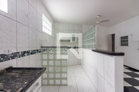 Casa à venda com 190m², 3 quartos e 2 vagas Casa à venda com 190m², 3 quartos e 2 vagasCozinha 2