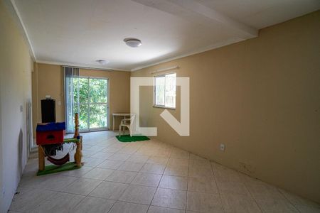 Casa à venda com 320m², 5 quartos e 3 vagas Casa à venda com 320m², 5 quartos e 3 vagasSala de baixo