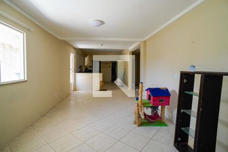 Casa à venda com 320m², 5 quartos e 3 vagas Casa à venda com 320m², 5 quartos e 3 vagassala de baixo