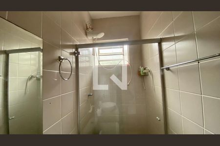 Casa para alugar com 105m², 3 quartos e 2 vagasBanheiro Social