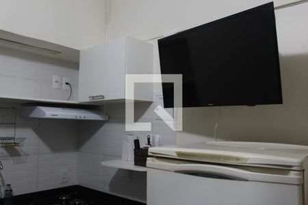 Cozinha de kitnet/studio para alugar com 1 quarto, 18m² em Centro, Rio de Janeiro