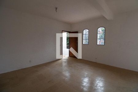 Casa à venda com 260m², 4 quartos e 2 vagasQuarto 4