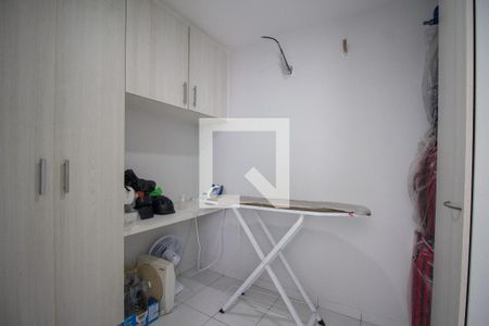 Apartamento para alugar com 243m², 3 quartos e 2 vagas Apartamento para alugar com 243m², 3 quartos e 2 vagasQuarto de Serviço