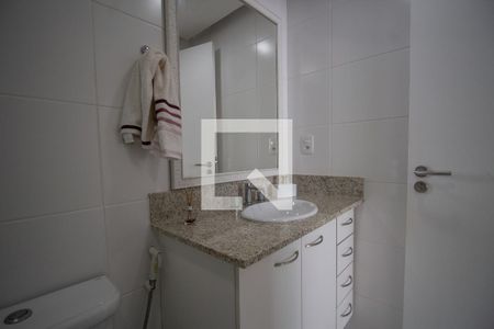 Apartamento para alugar com 243m², 3 quartos e 2 vagas Apartamento para alugar com 243m², 3 quartos e 2 vagasBanheiro da Suíte 3