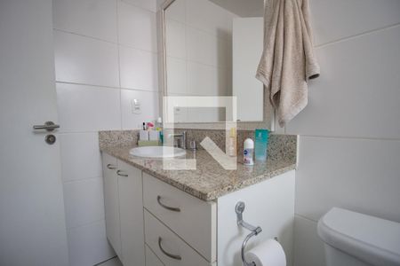Apartamento para alugar com 243m², 3 quartos e 2 vagas Apartamento para alugar com 243m², 3 quartos e 2 vagasBanheiro da Suíte 2