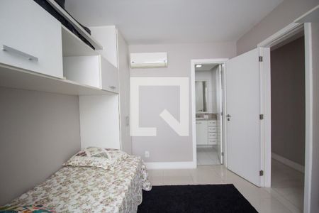 Apartamento para alugar com 243m², 3 quartos e 2 vagas Apartamento para alugar com 243m², 3 quartos e 2 vagasSuíte 3