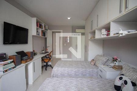 Apartamento para alugar com 243m², 3 quartos e 2 vagas Apartamento para alugar com 243m², 3 quartos e 2 vagasSuíte 2