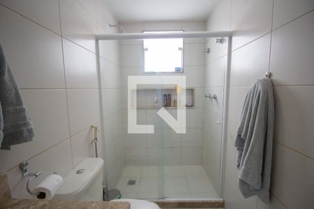 Apartamento para alugar com 243m², 3 quartos e 2 vagas Apartamento para alugar com 243m², 3 quartos e 2 vagasBanheiro da Suíte 1