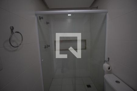 Apartamento para alugar com 243m², 3 quartos e 2 vagas Apartamento para alugar com 243m², 3 quartos e 2 vagasBanheiro da Suíte 3