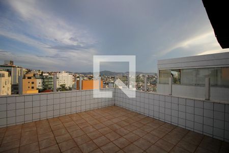 Varanda de apartamento à venda com 3 quartos, 170m² em Fernão Dias, Belo Horizonte