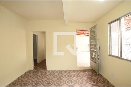 Sala de apartamento para alugar com 2 quartos, 150m² em Bento Ribeiro, Rio de Janeiro