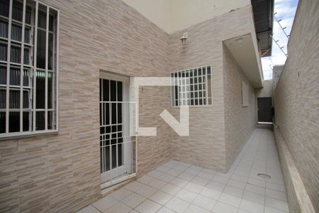 Casa à venda com 300m², 5 quartos e 3 vagasVaranda lateral