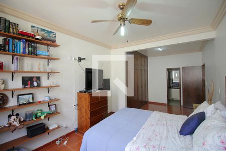 Casa à venda com 300m², 5 quartos e 3 vagasQuarto 1