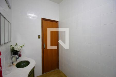Casa à venda com 300m², 5 quartos e 3 vagasBanheiro