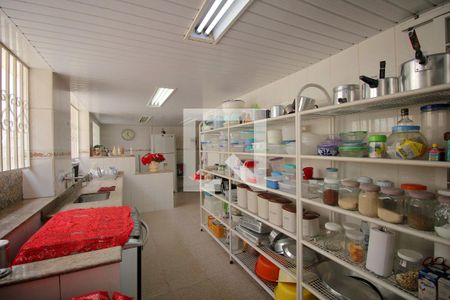 Casa à venda com 300m², 5 quartos e 3 vagasCozinha