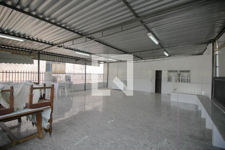 Casa à venda com 300m², 5 quartos e 3 vagasVaranda coberta