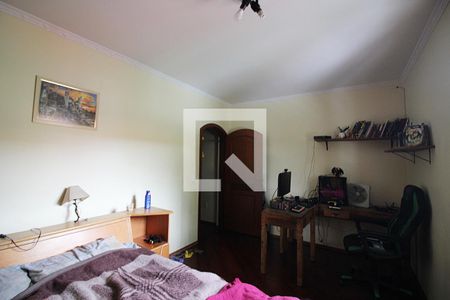 Casa à venda com 87m², 4 quartos e 2 vagasQuarto 