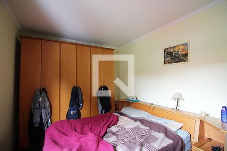 Casa à venda com 87m², 4 quartos e 2 vagasQuarto 