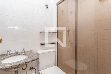 Banheiro de apartamento à venda com 3 quartos, 69m² em Jardim Santa Emilia, São Paulo