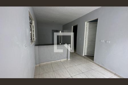 Sala de casa para alugar com 2 quartos, 70m² em Setor Negrão de Lima, Goiânia