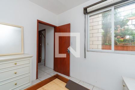 Quarto 2 de apartamento para alugar com 2 quartos, 55m² em Santa Tereza, Porto Alegre