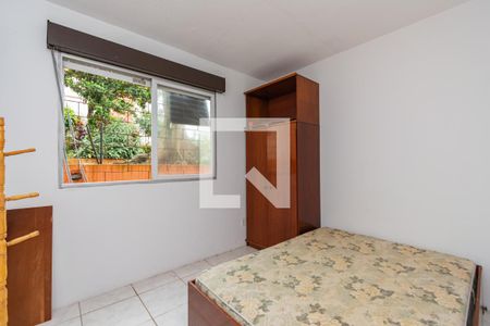 Quarto 1 de apartamento para alugar com 2 quartos, 55m² em Santa Tereza, Porto Alegre