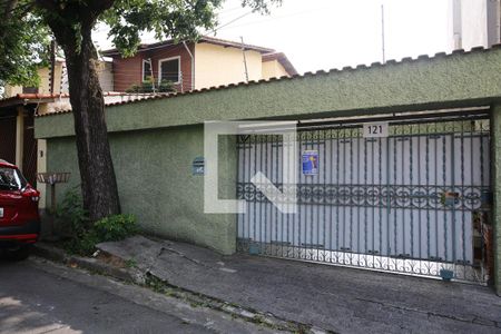 Casa à venda com 253m², 3 quartos e 7 vagasFachada