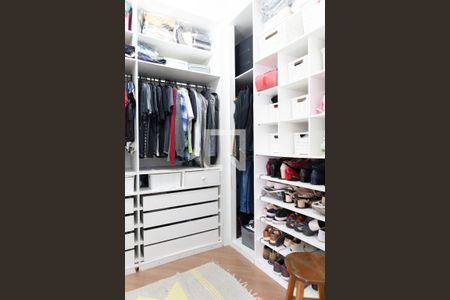 Casa à venda com 253m², 3 quartos e 7 vagasQuarto 1