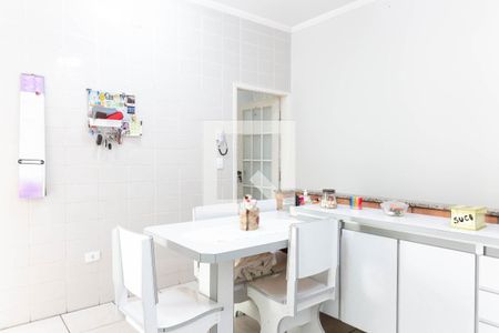 Casa à venda com 253m², 3 quartos e 7 vagasCozinha